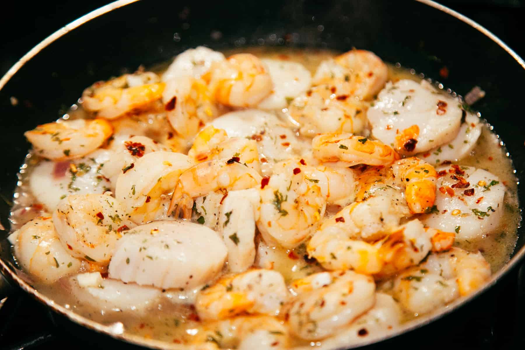 Shrimp And Scallop Scampi A Delicious And Easy Seafood Dish